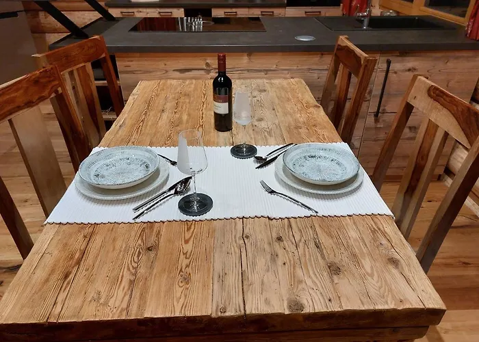 - - Lechtraum Stanzach