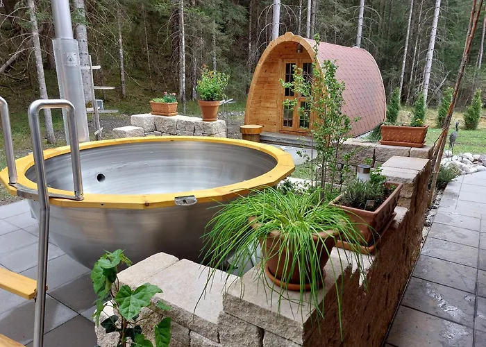 - - Lechtraum Stanzach