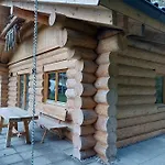 - - Lechtraum Chalet *
