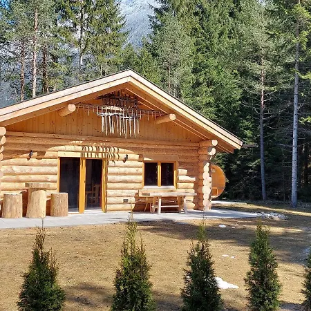 - - Lechtraum Chalet Stanzach
