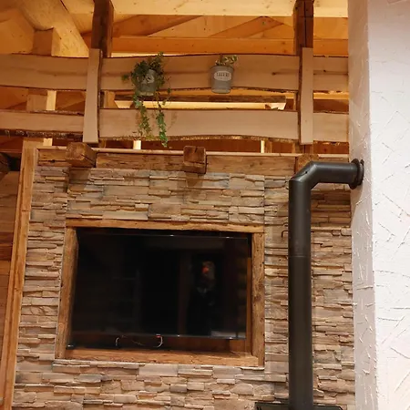 Chalet - - Lechtraum Stanzach