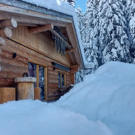 - - Lechtraum شتانزاخ