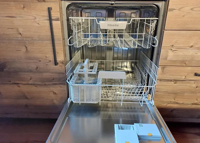 - - Lechtraum 木屋